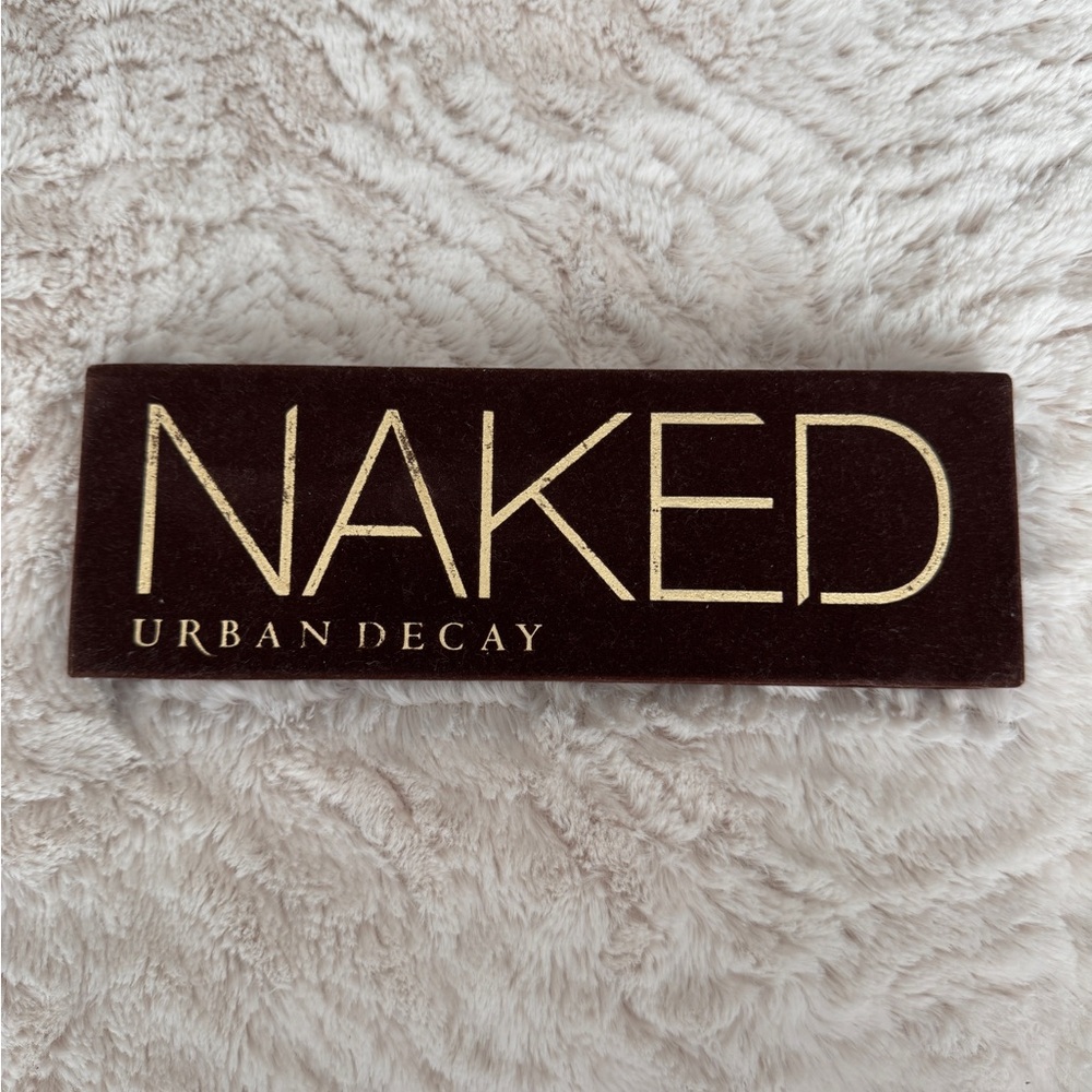 Urban Decay Naked Eyeshadow Palette